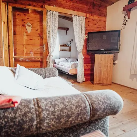 U Tesaku شاليه Rajnochovice