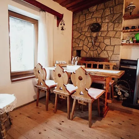 U Tesaku Dağ evi Rajnochovice