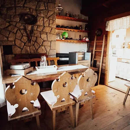 U Tesaku شاليه *