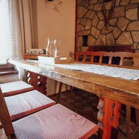 U Tesáku Chalet *
